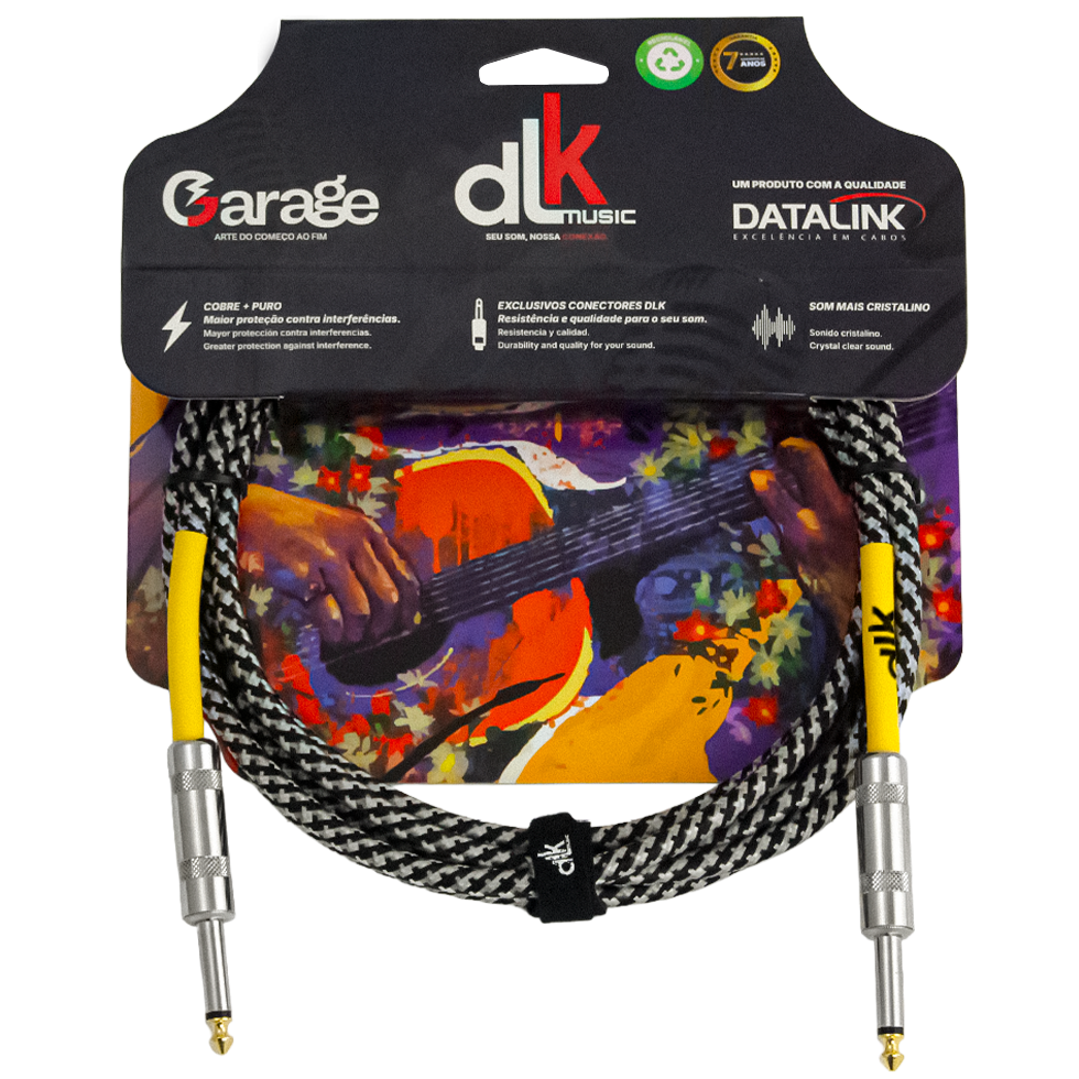 Cabo P10 DLK Music Samba trançado preto e branco com pontas douradas e proteção amarela. Fundo com ilustração de violão.
